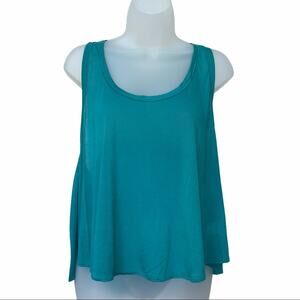 NWT CHASER Women's Teal Flowy Scoop Neck Semi Crop Tank Top
